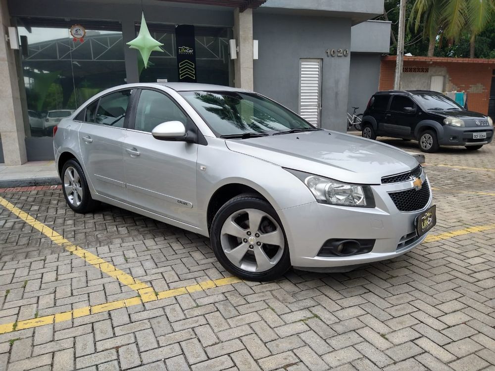 Chevrolet CRUZE LT 1 8 16V FlexPower 4p Aut Flex 4 Portas Cambio