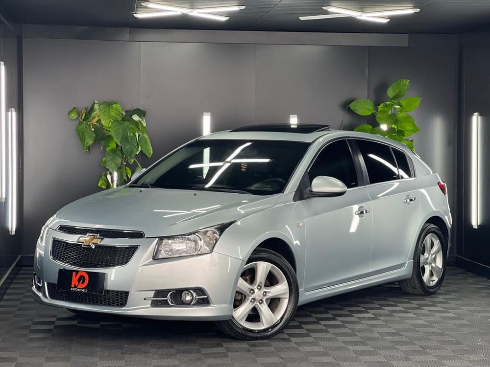 Chevrolet Cruze Hb Sport Ltz V Flexp P Aut Flex Portas