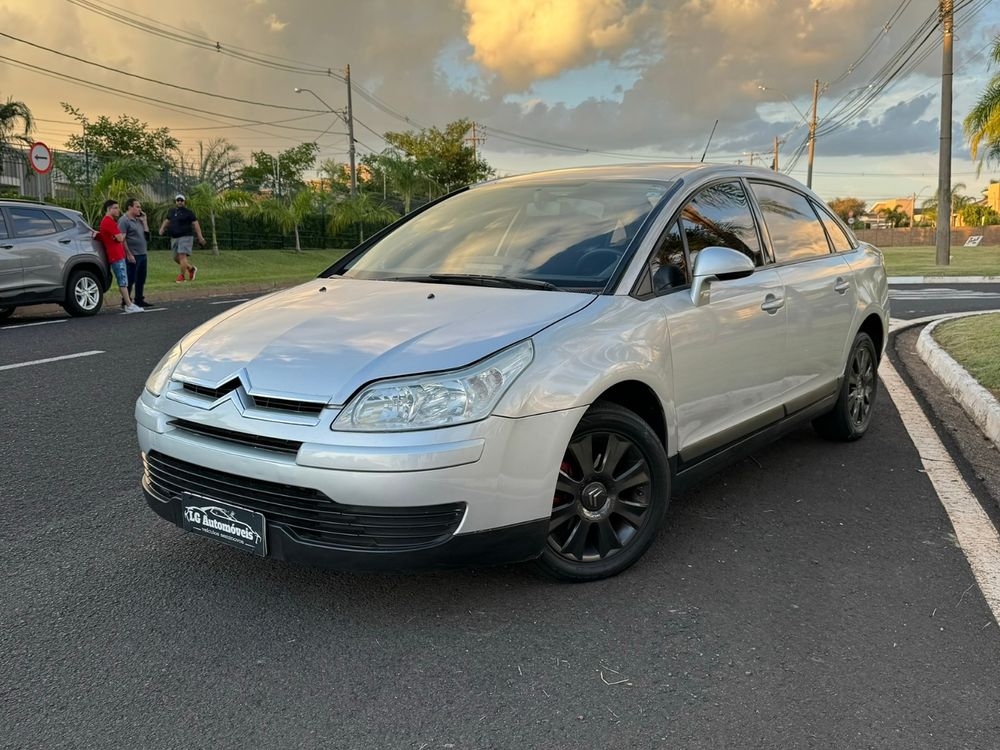 Citroën C4 Pallas GLX 2 0 16V flex aut Flex 4 portas câmbio Manual