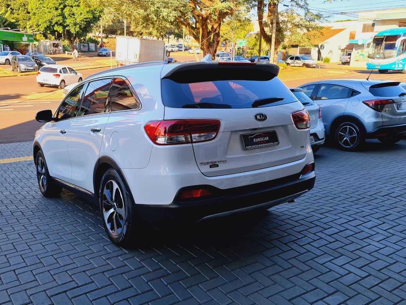 Kia Motors Sorento V V Cv X Aut Gasolina Portas C Mbio