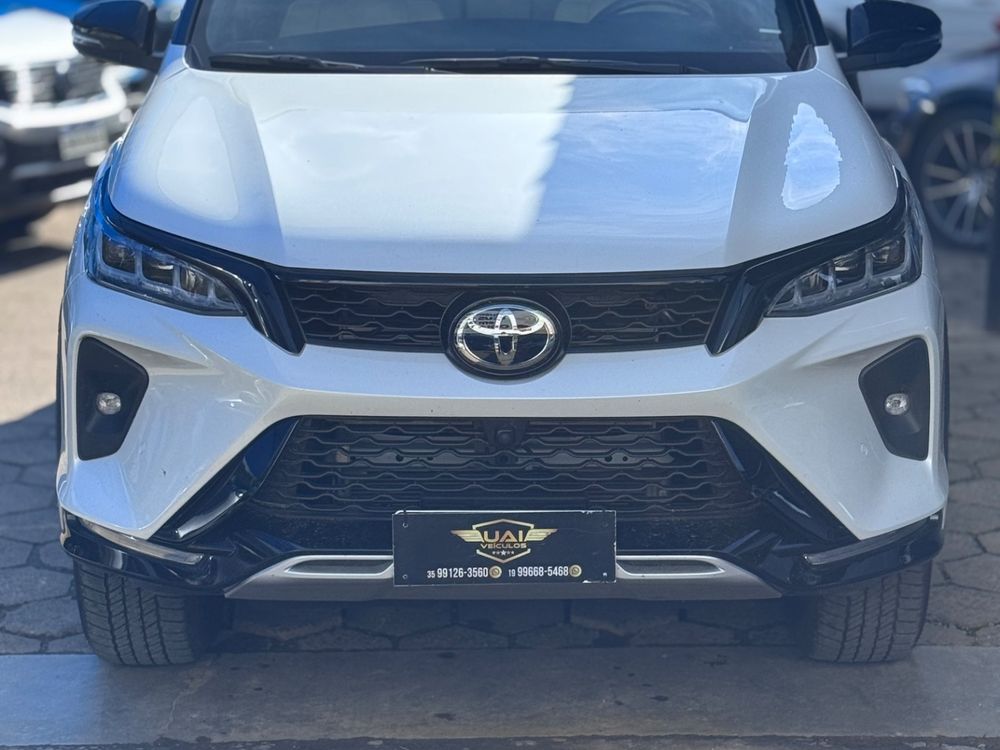 Toyota SW4 2025 à venda