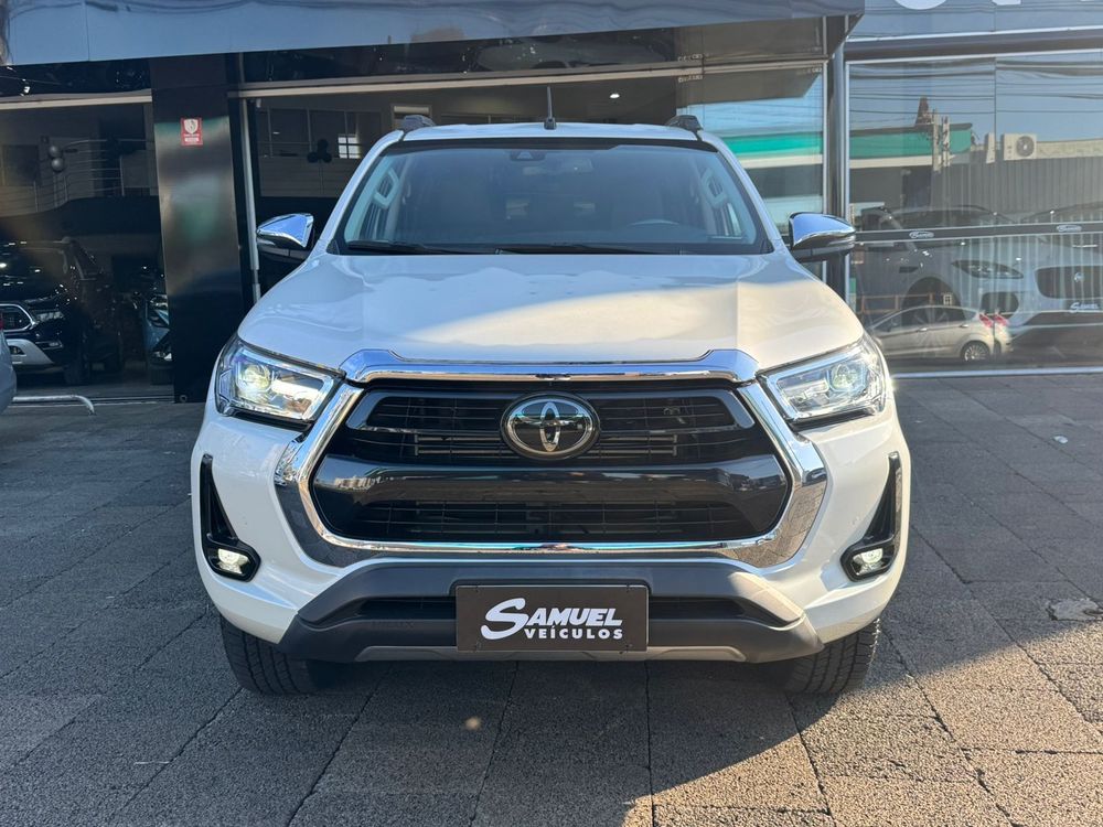 Toyota Hilux 2026 à venda