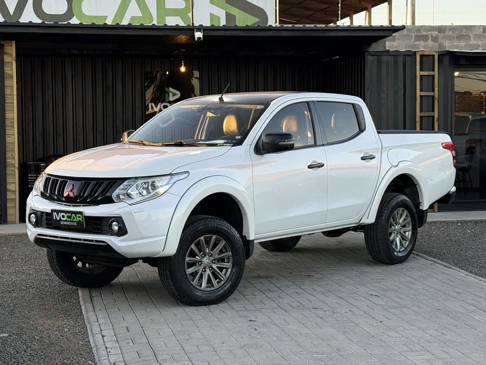 Mitsubishi L200 Triton 2018 à venda