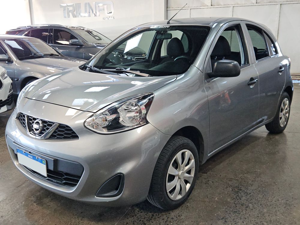 Nissan March 2016 à venda