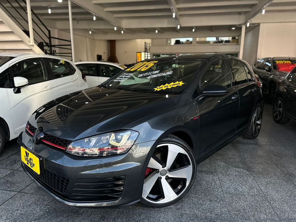 Volkswagen Golf 2021 à venda