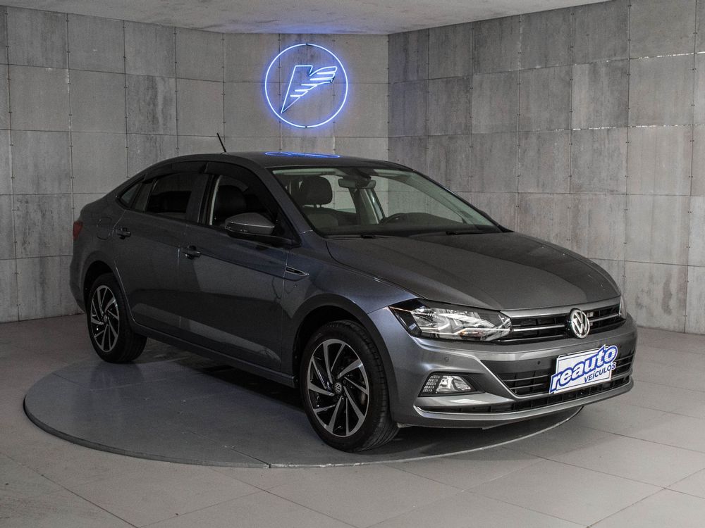 Volkswagen Virtus 1.0 TSI 200 Highline 12V - Sponchiado