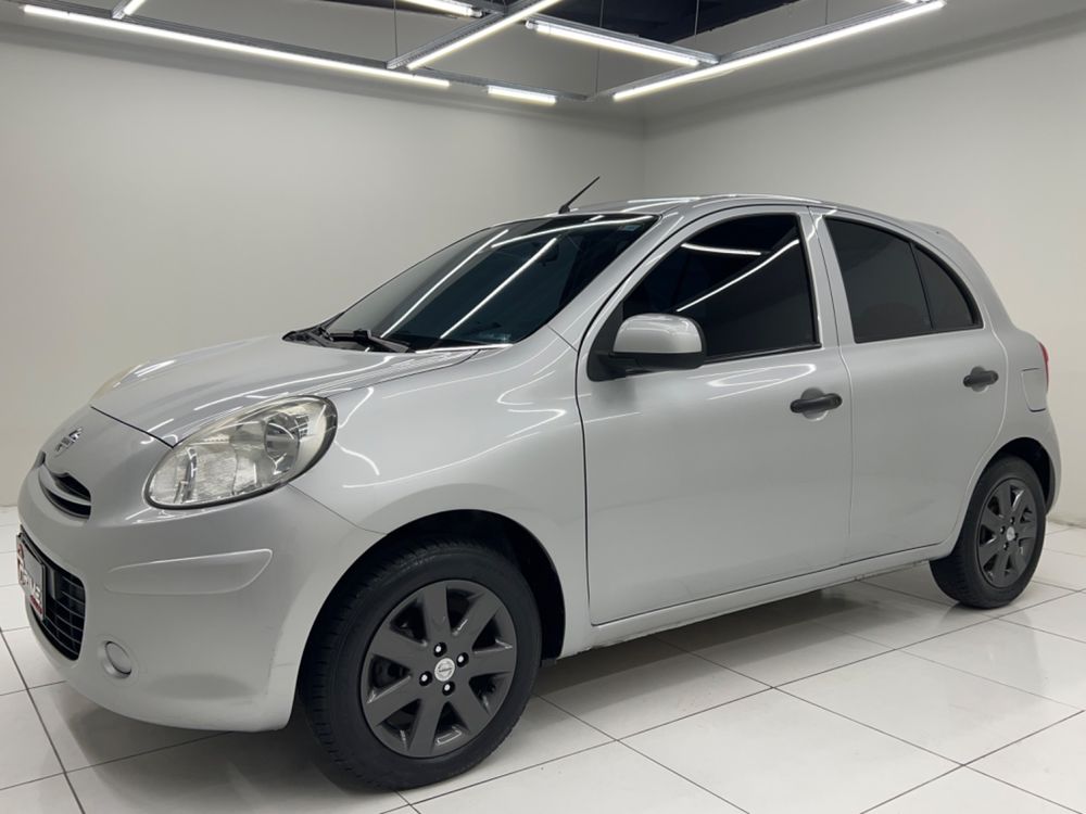 Nissan March 2015