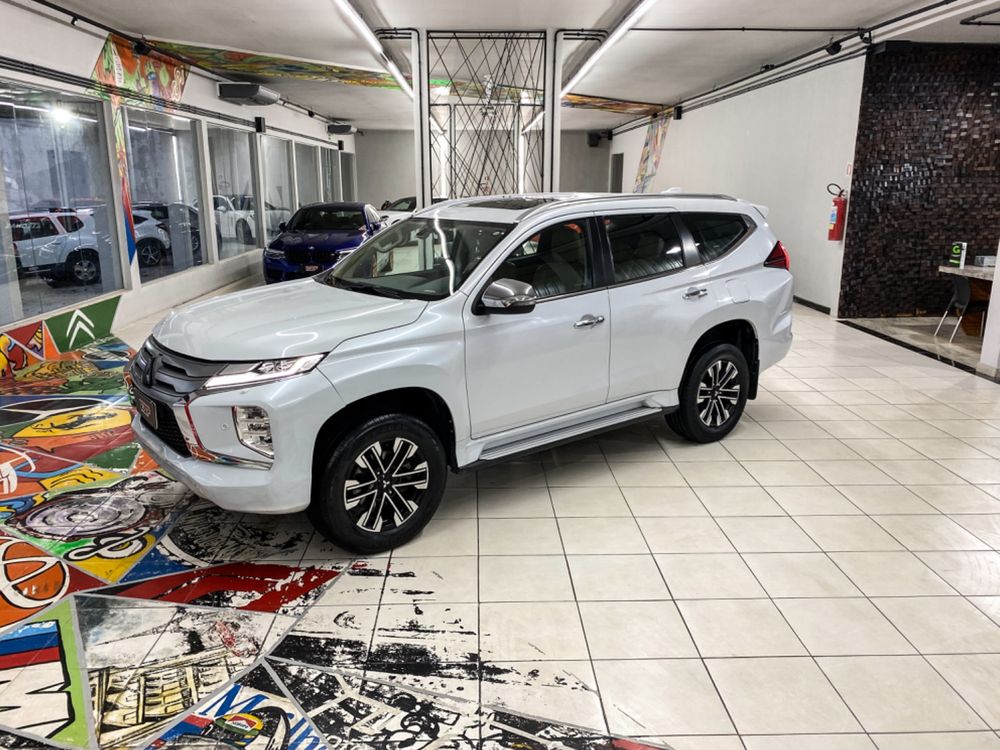 Mitsubishi Pajero Sport 2021 à venda