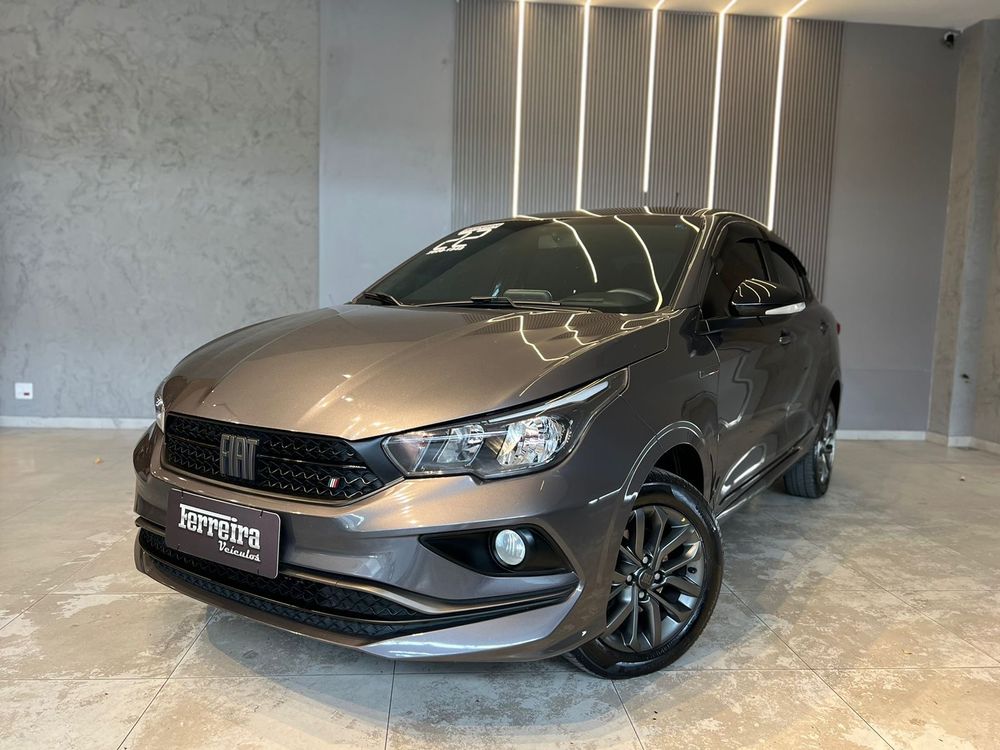 Fiat CRONOS DRIVE 1.3 8V Flex Flex 4 portas, câmbio Manual em São ...