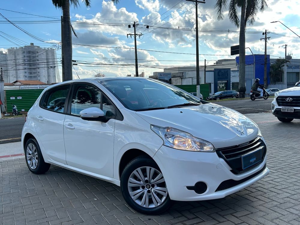 Peugeot 208 2013 à venda