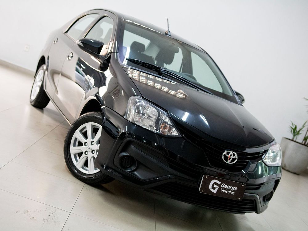 Toyota Etios X Plus Sedan Flex V P Aut Flex Portas C Mbio Autom Tico Em Colatina