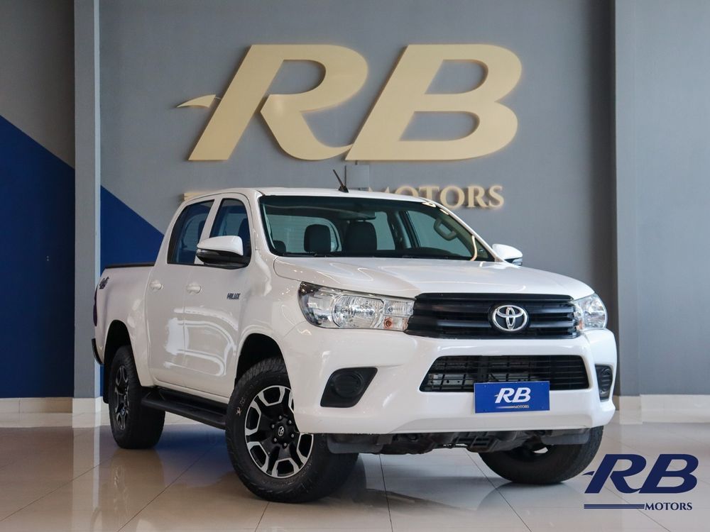 Toyota Hilux 2021 à venda