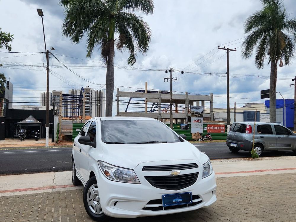 Chevrolet Onix 2016