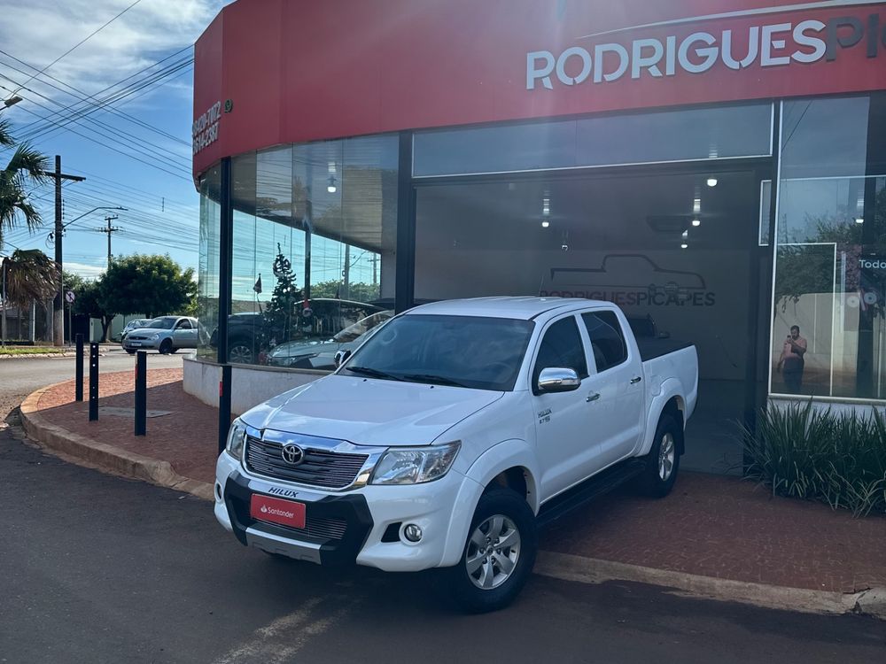 Toyota Hilux CD SRV 4x2 2.7 Flex 16V Aut. Álcool 4 portas, câmbio ...