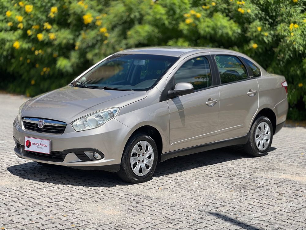 Fiat Grand Siena ATTRAC. 1.4 EVO F.Flex 8V Flex 4 portas, câmbio Manual ...