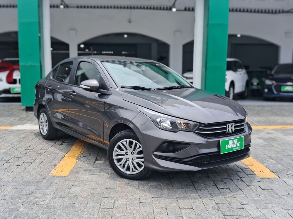 Fiat CRONOS DRIVE 1.0 6V Flex Flex 4 portas, câmbio Manual em São ...