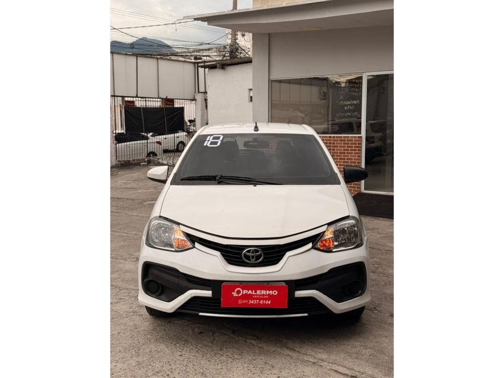 Toyota Etios 2017 à venda