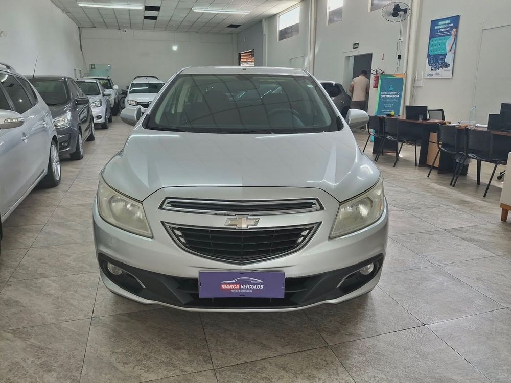 Chevrolet Onix 2014