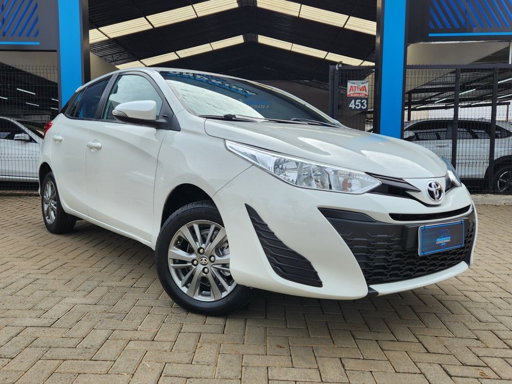 Toyota Yaris 2022 à venda