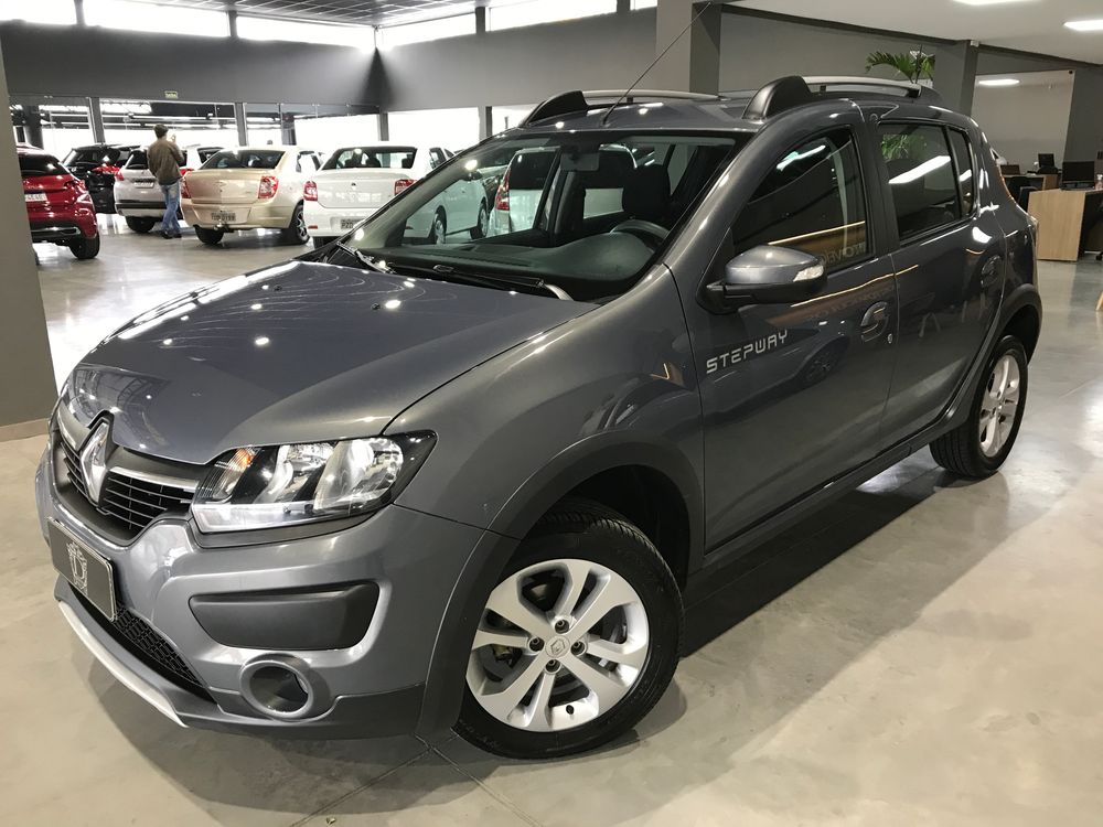 Renault SANDERO STEPWAY Flex 1.6 16V 5p Flex 4 portas, câmbio Manual em