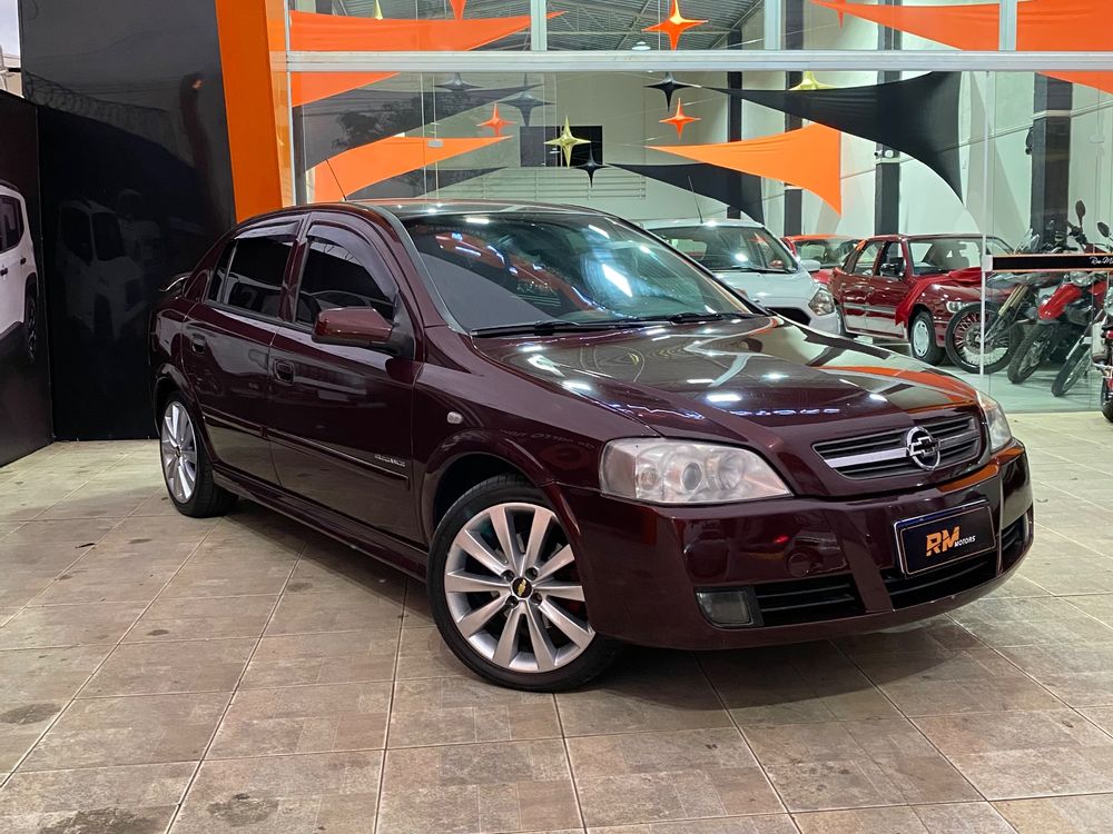 Chevrolet Astra 2.0 Mpfi Elegance em Curitiba