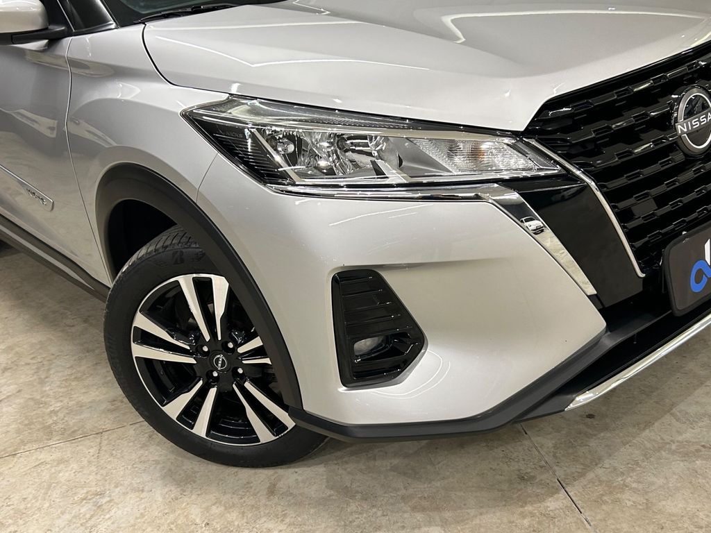 Nissan KICKS 2024