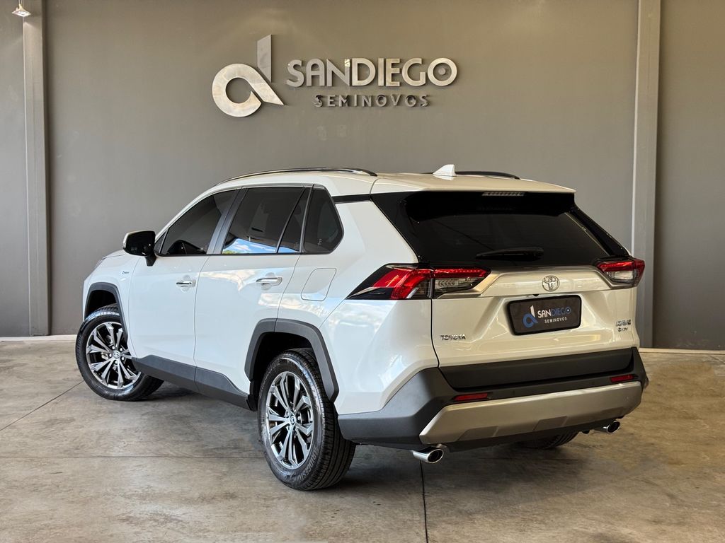 Toyota RAV4 2025