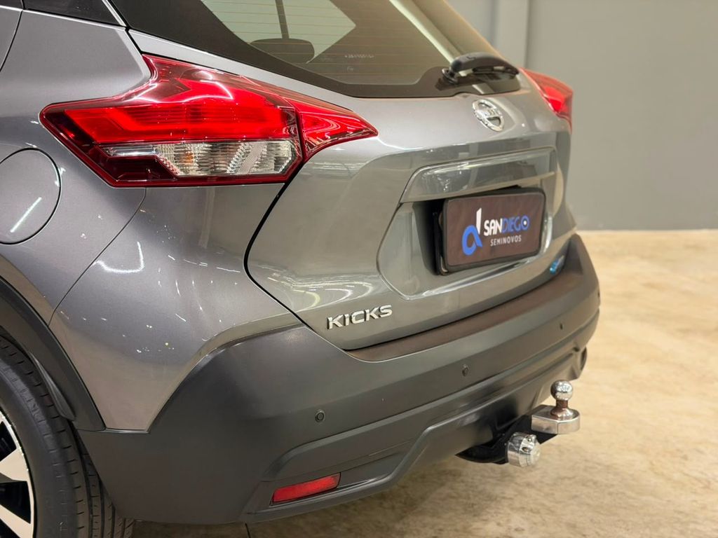 Nissan KICKS 2018