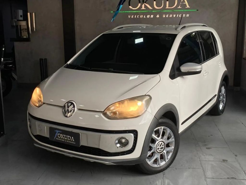 VOLKSWAGEN Cross Up 2016