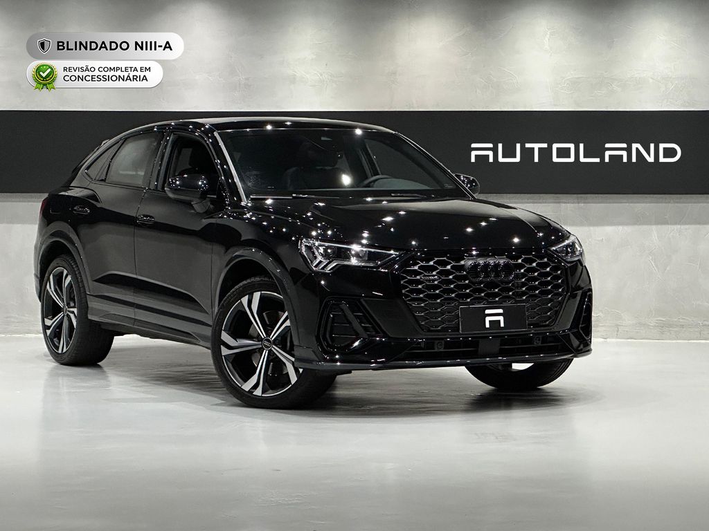 Audi Q3 Spb Perf. Black 2.0 Tfsi Tipt. Quat.