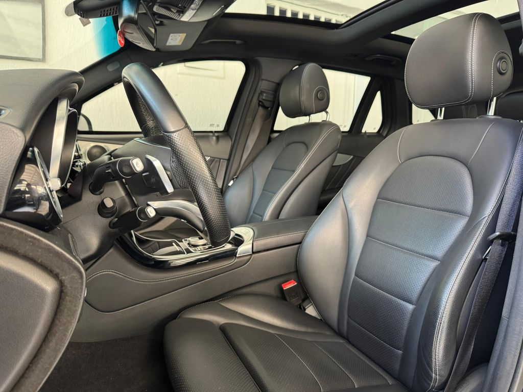 Mercedes GLC