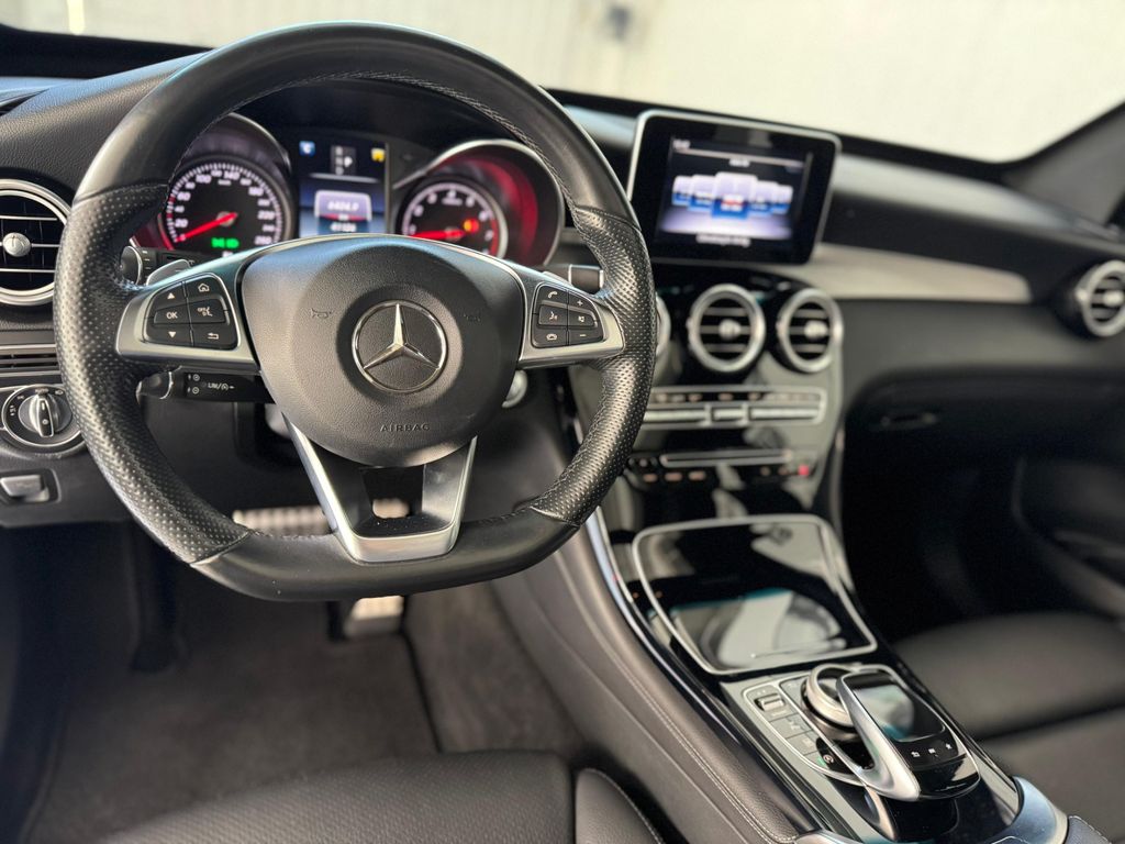 Mercedes GLC