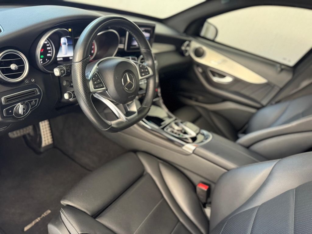 Mercedes GLC