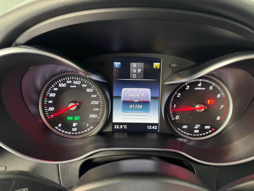 Mercedes GLC
