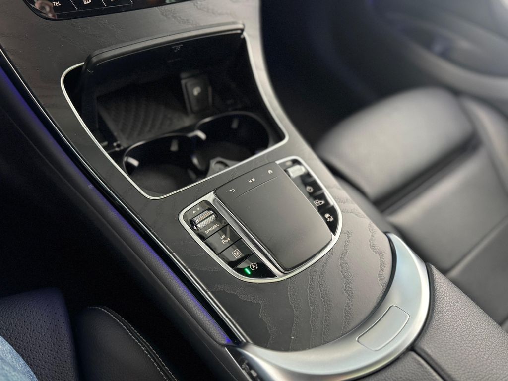 Mercedes GLC