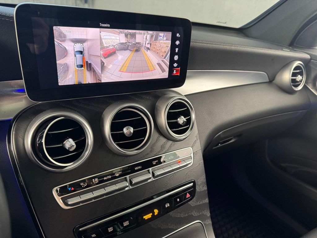 Mercedes GLC