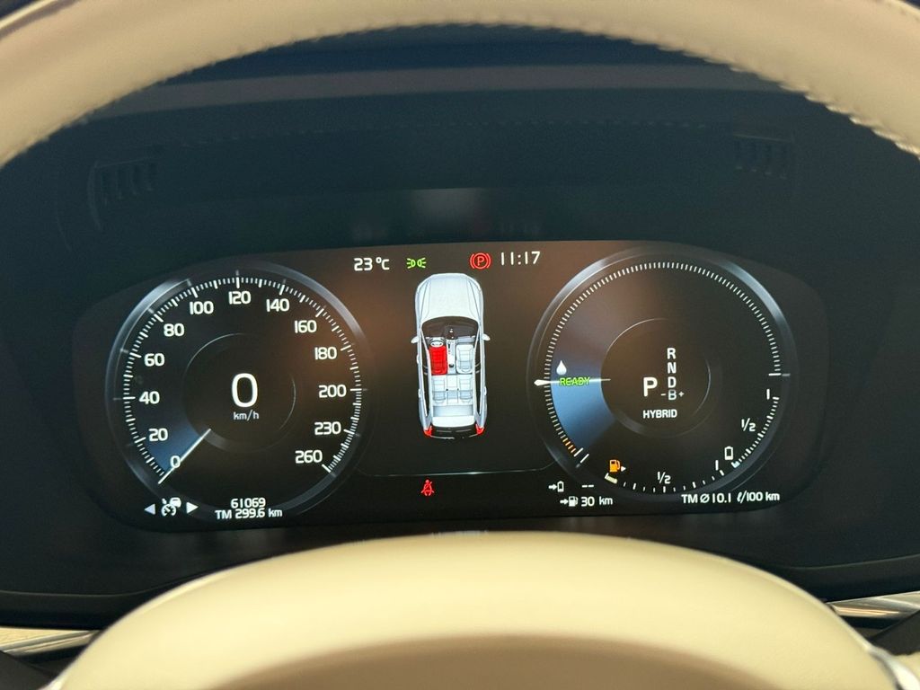 VOLVO XC