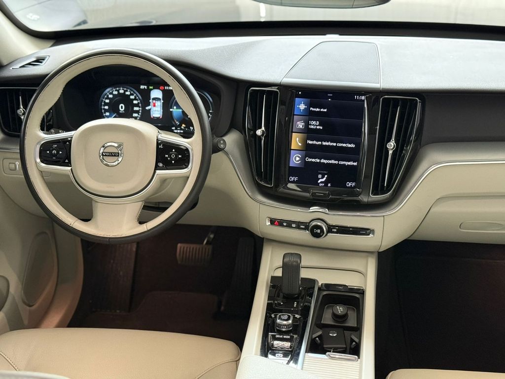 VOLVO XC