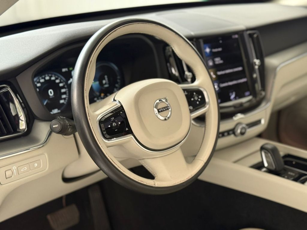 VOLVO XC