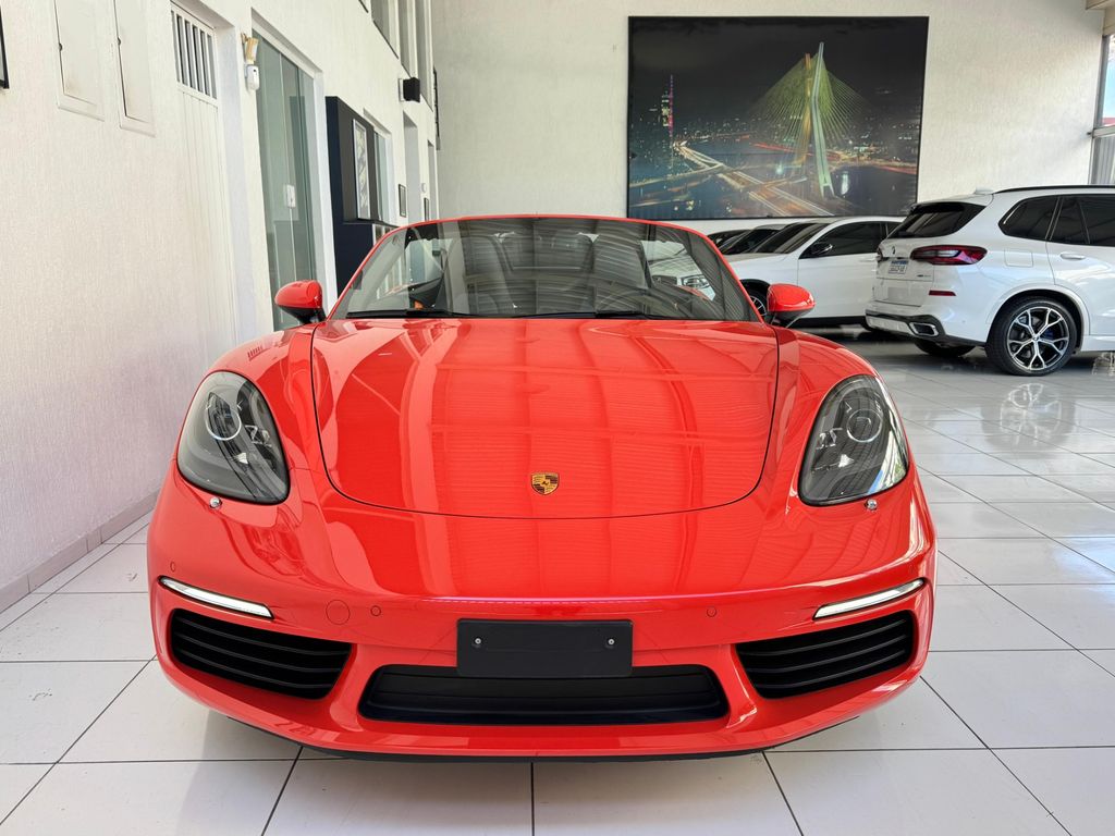 PORSCHE 718