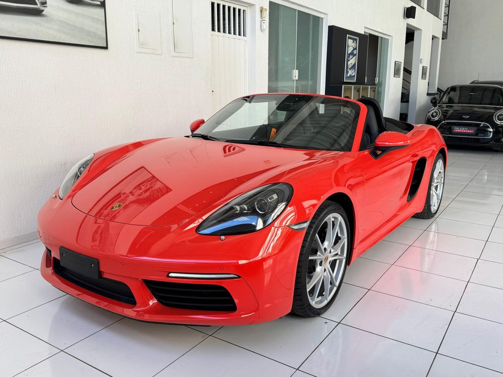 PORSCHE 718