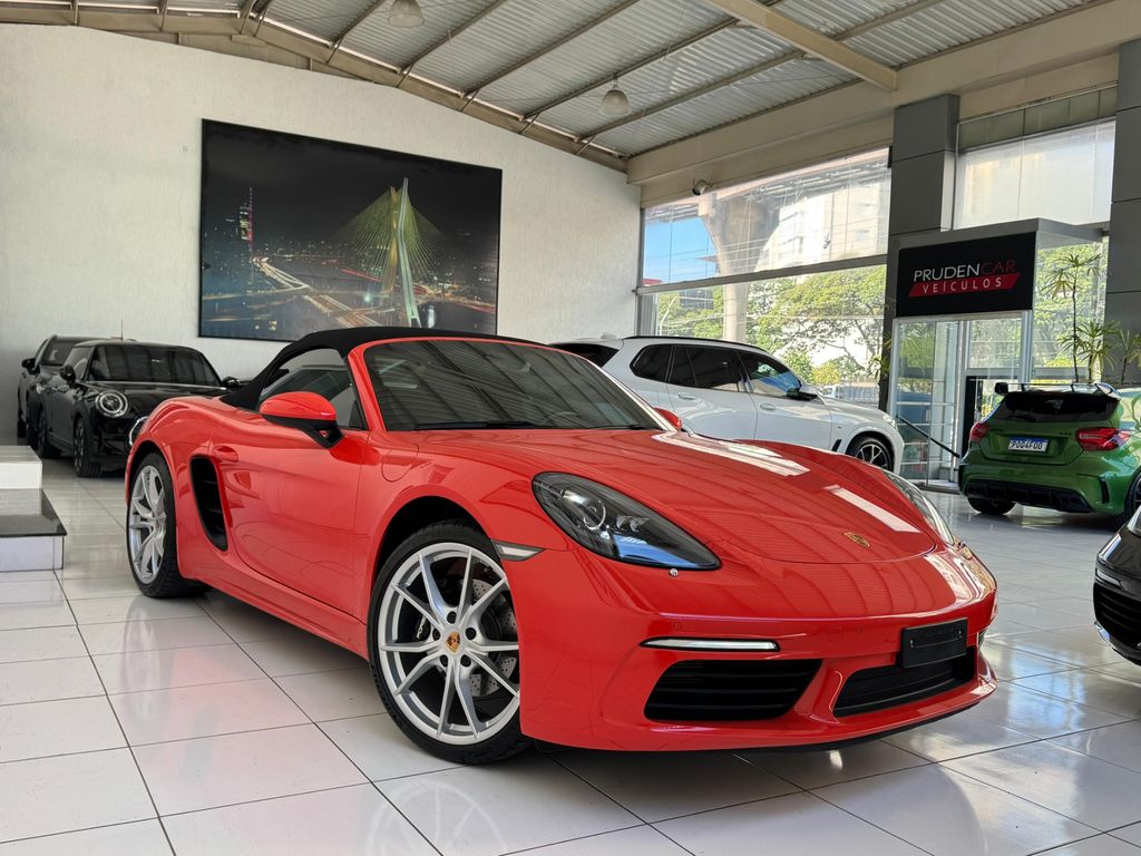 PORSCHE 718