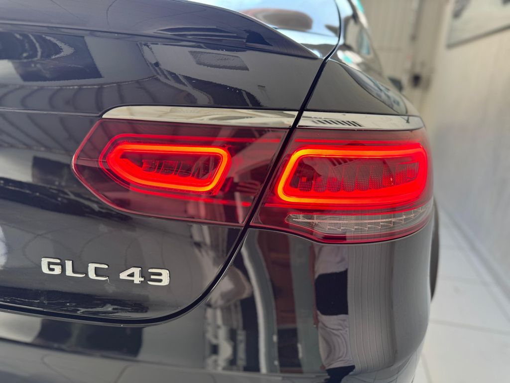 Mercedes GLC-43