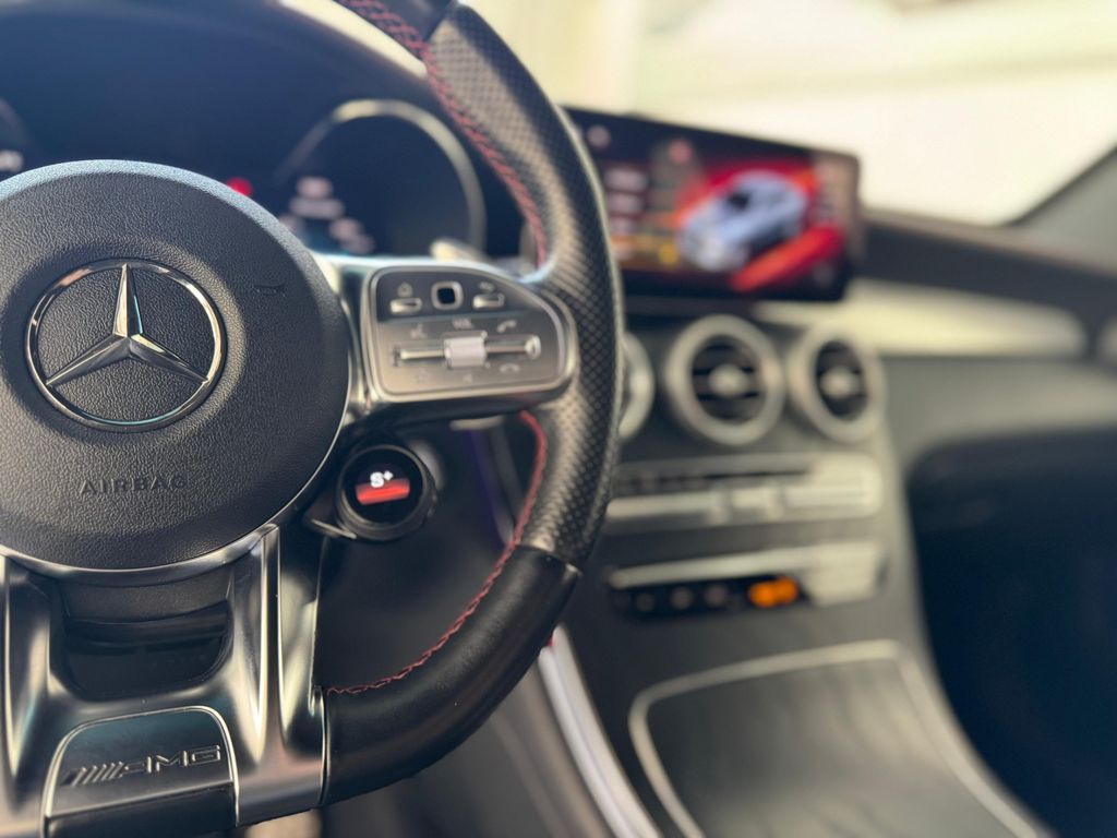 Mercedes GLC-43