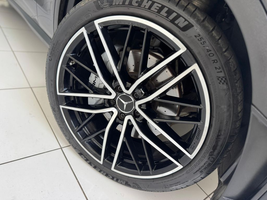 Mercedes GLC-43