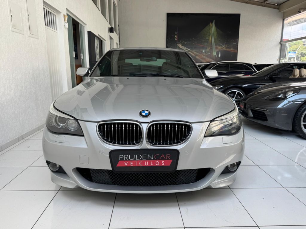 BMW 550iA