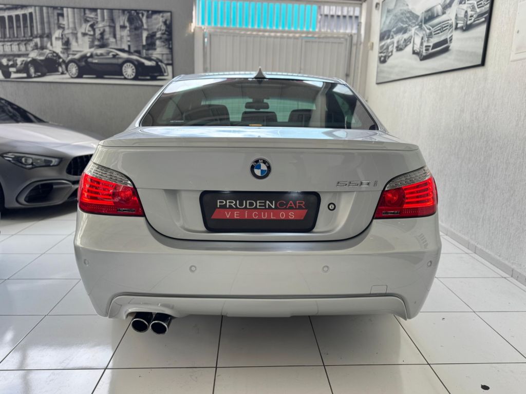 BMW 550iA