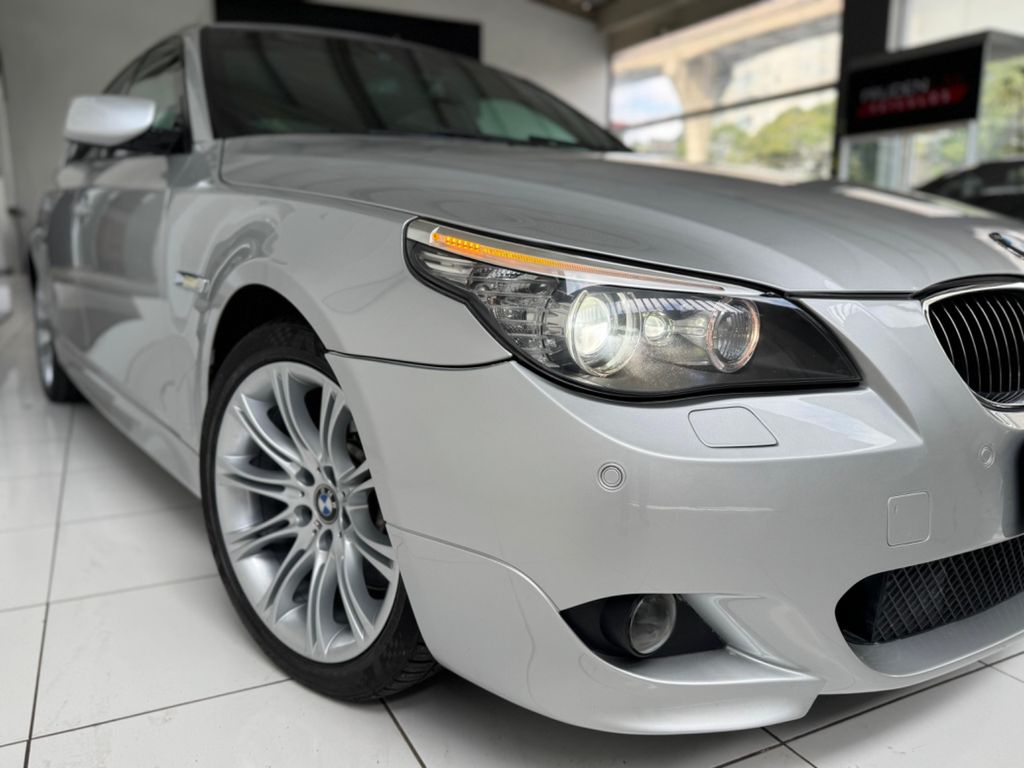 BMW 550iA