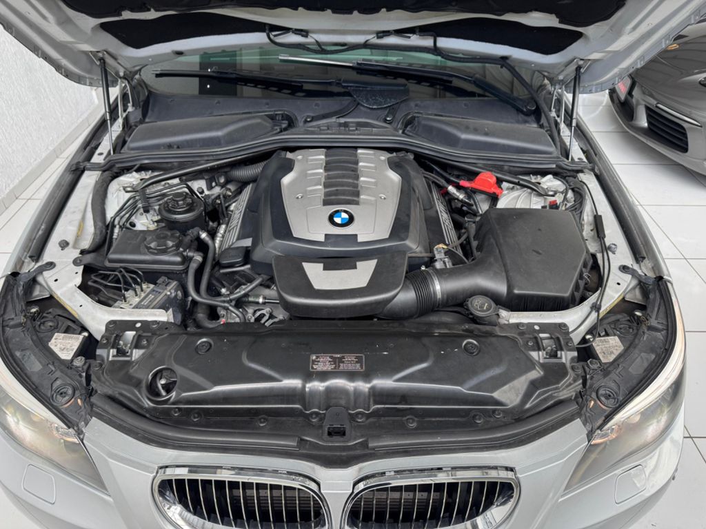 BMW 550iA