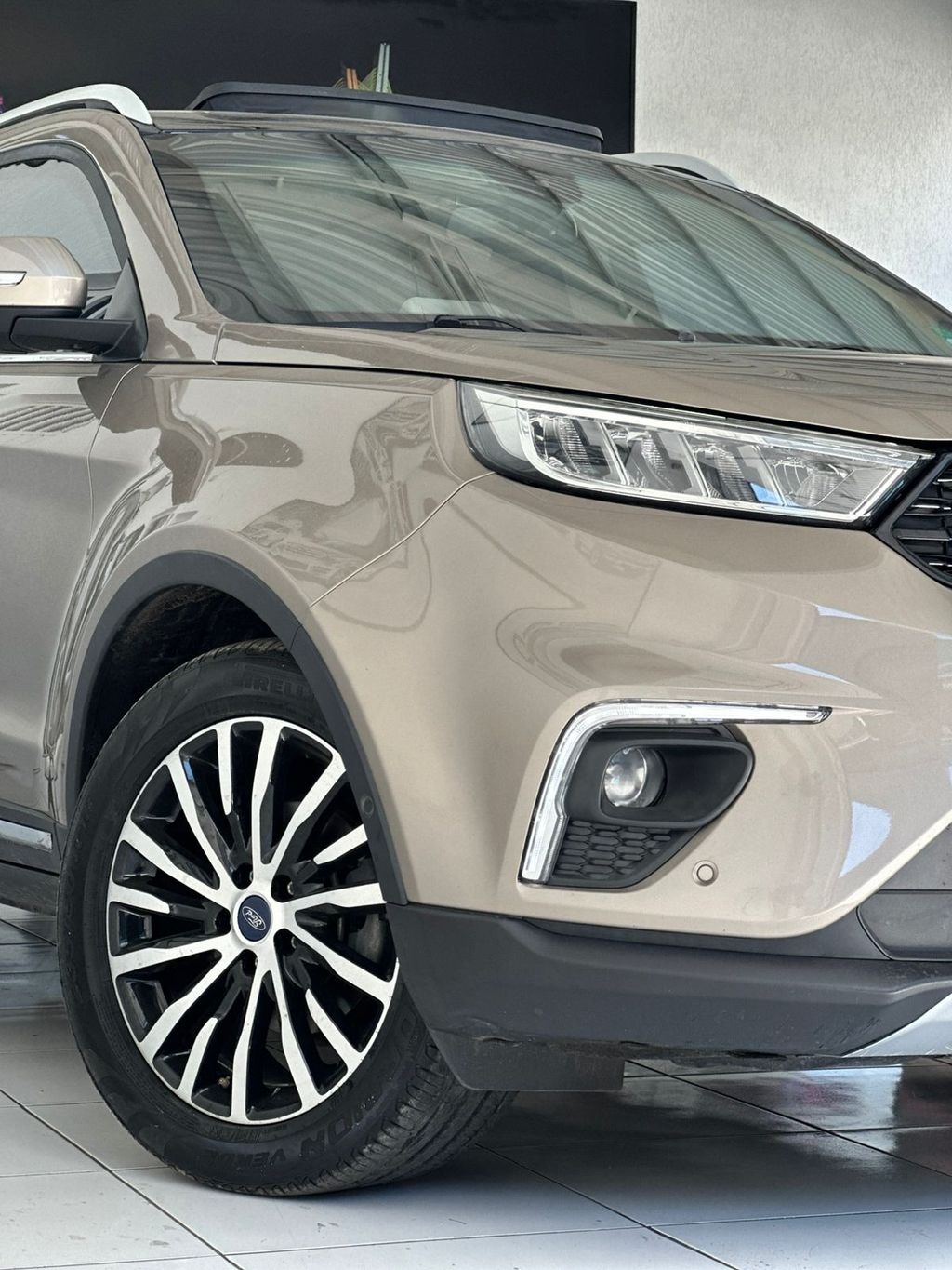 FORD TERRITORY